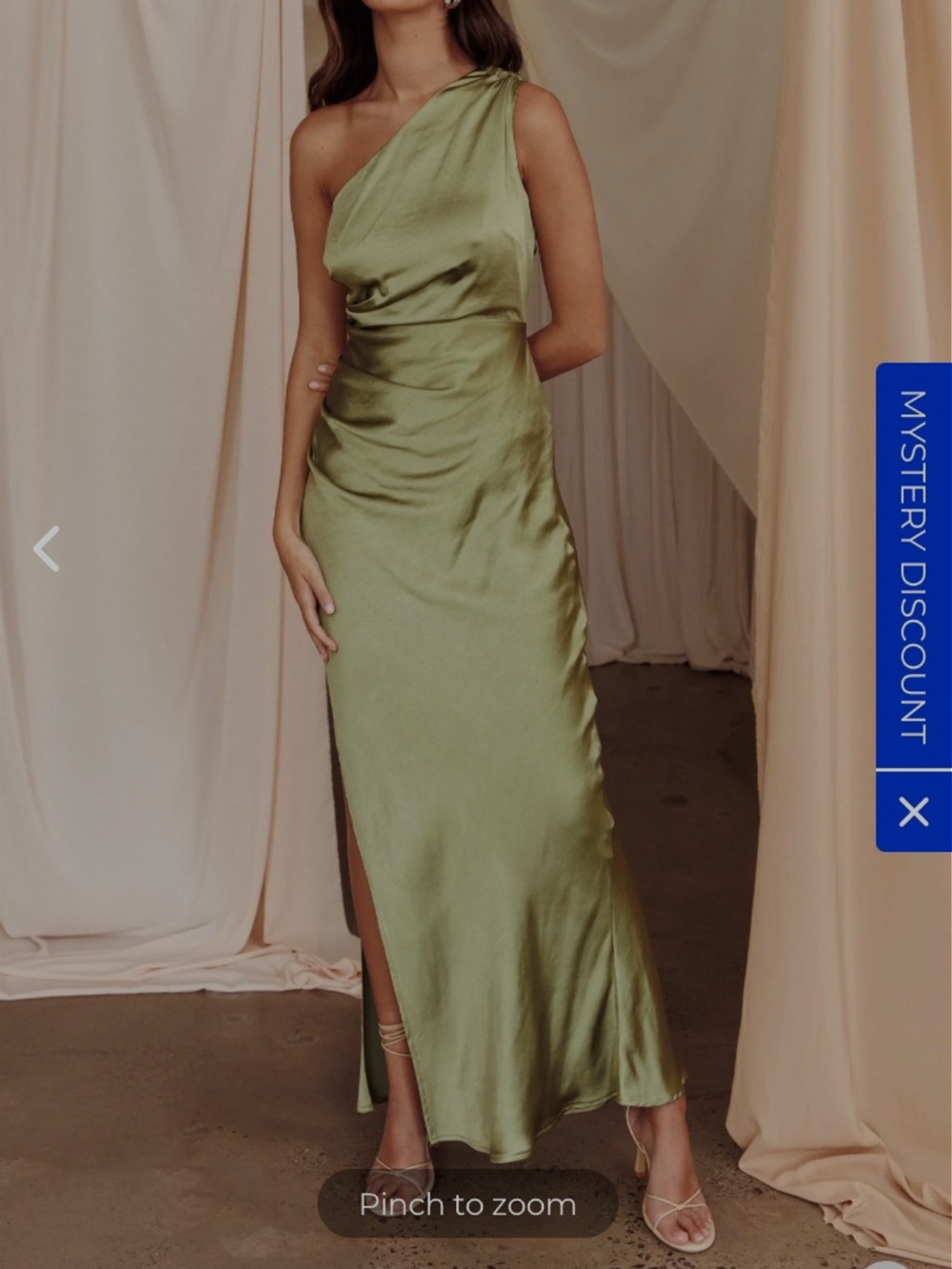 Selfie Leslie off shoulder dress